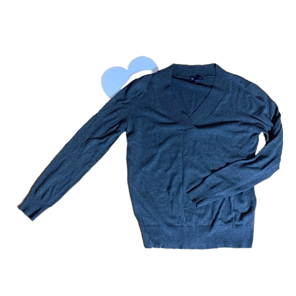 GAP Factory gray deep v neck sweater
